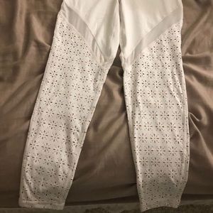 Aerie chill play move leggings